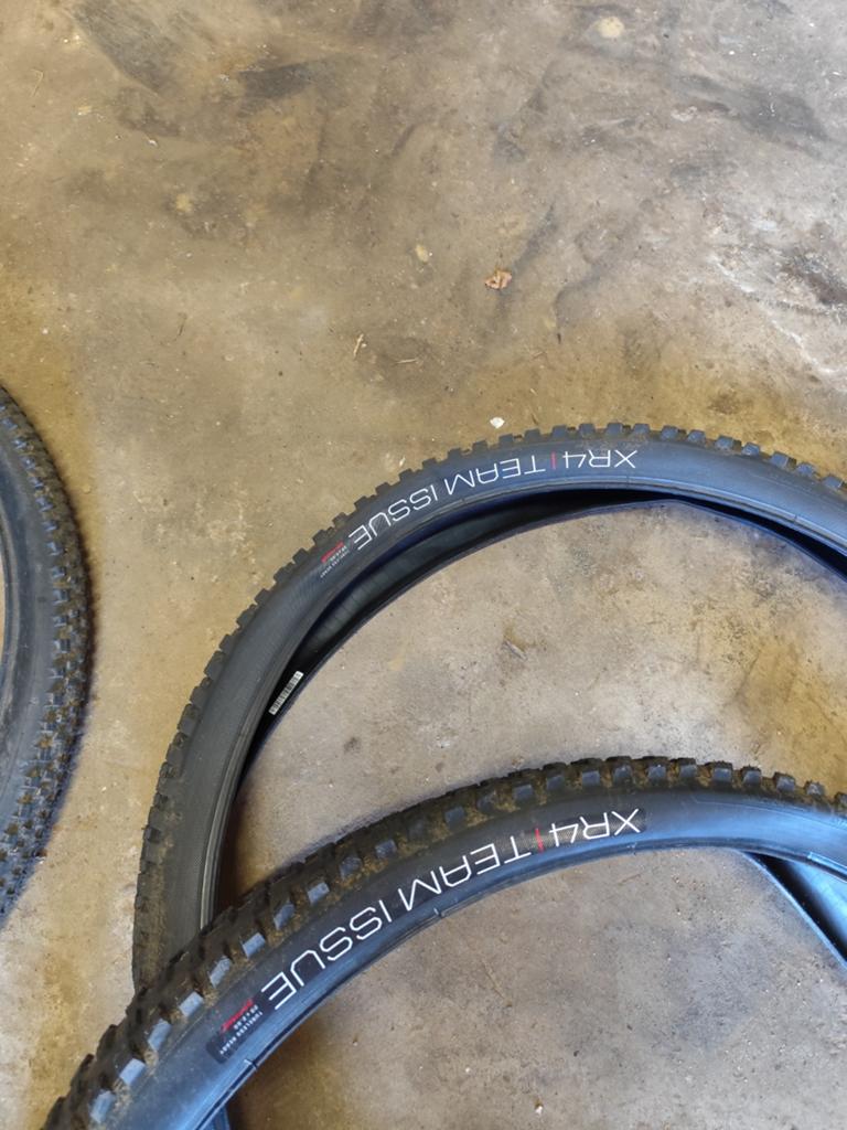 Verschillende mountainbike banden,nieuw of amper gebruikt, Enlèvement