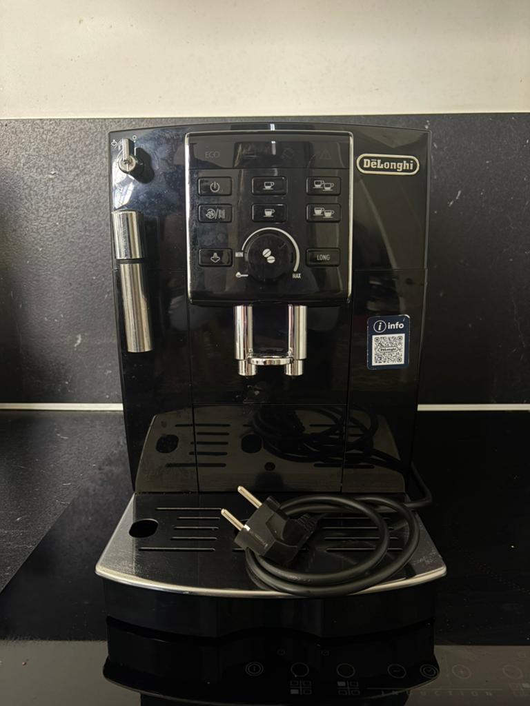 Machine a cafer Delonghi ecam 13.12 noir, Elektronische apparatuur, Koffiezetapparaten, Overige modellen, Ophalen of Verzenden