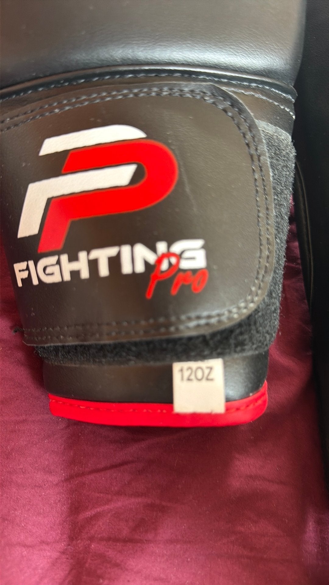 Lot gant + protege tibia boxe thai, Sports & Fitness, Enlèvement, Comme neuf