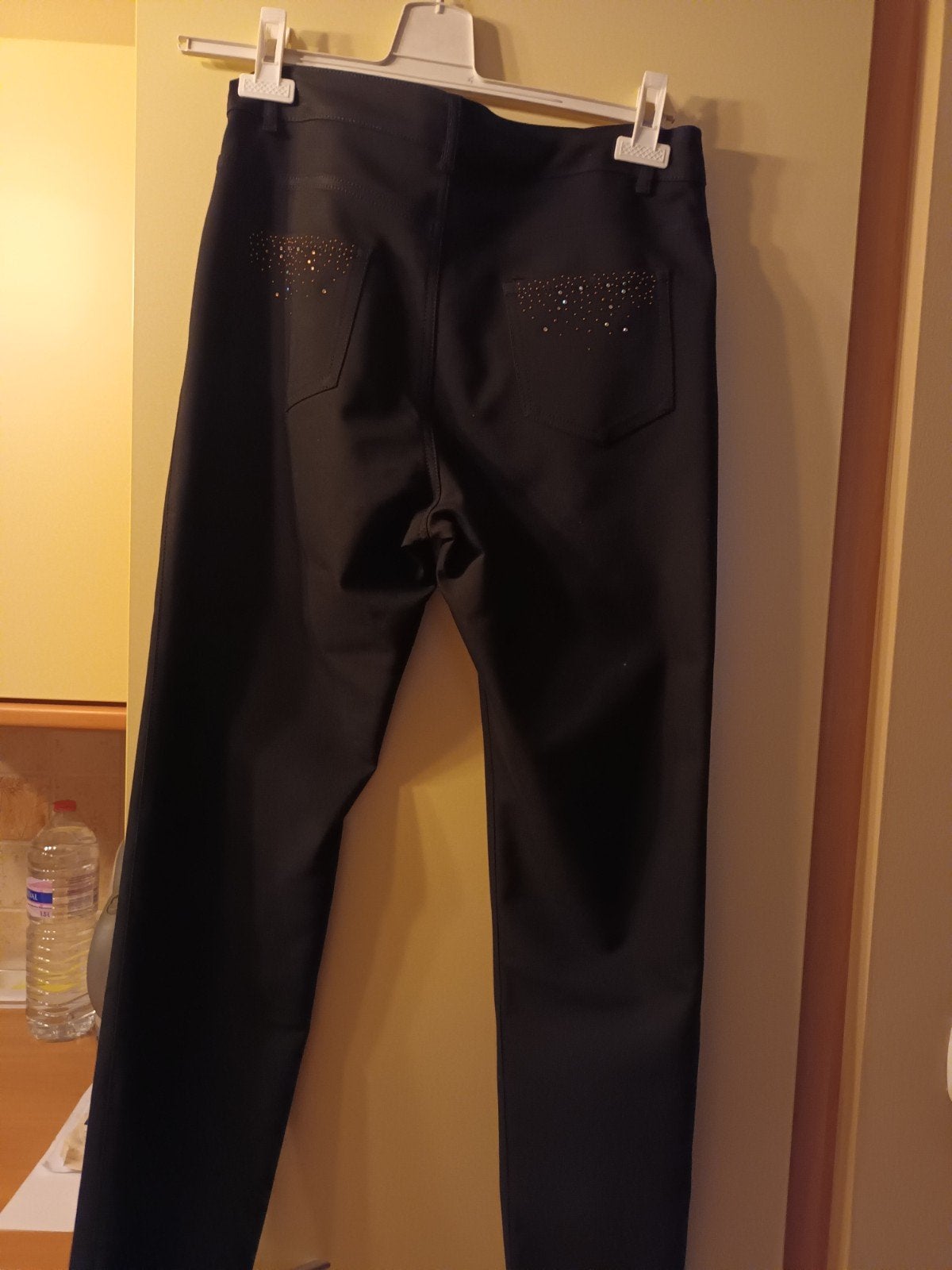 pantalon en jeans entièrement nouveau « DIVERSA » :, Vêtements | Femmes, Enlèvement ou Envoi