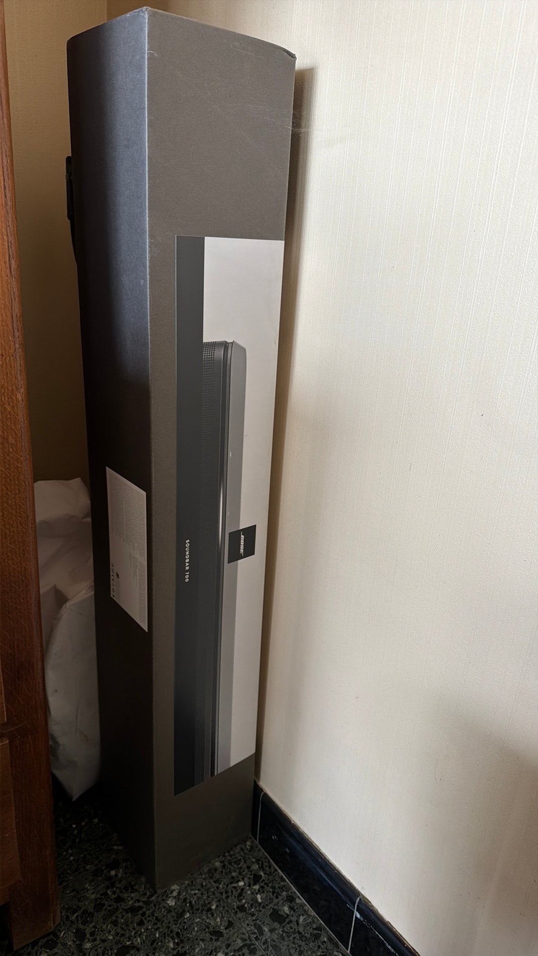 Bose Soundbar 700, Enlèvement
