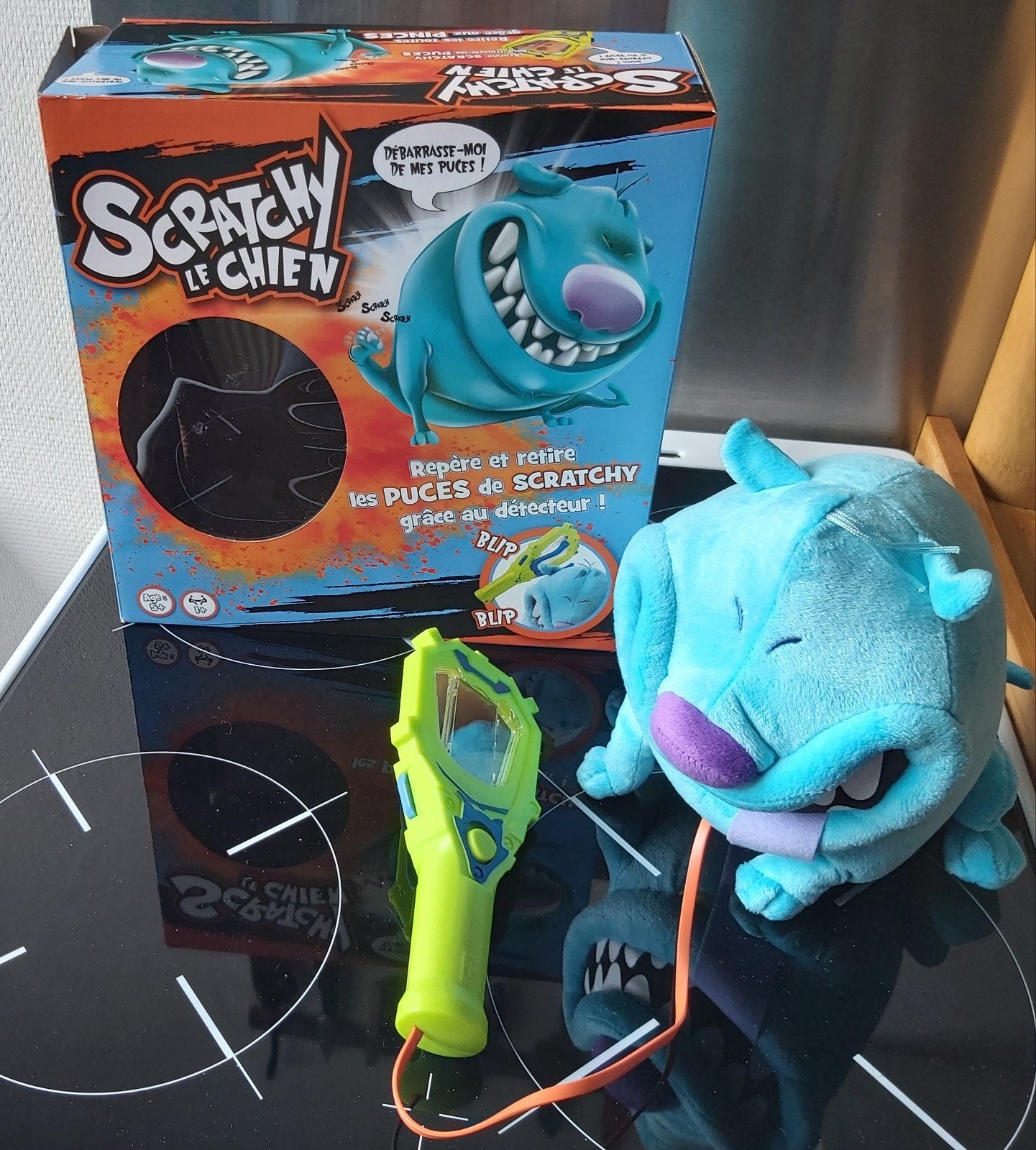 Scratchy, Ophalen