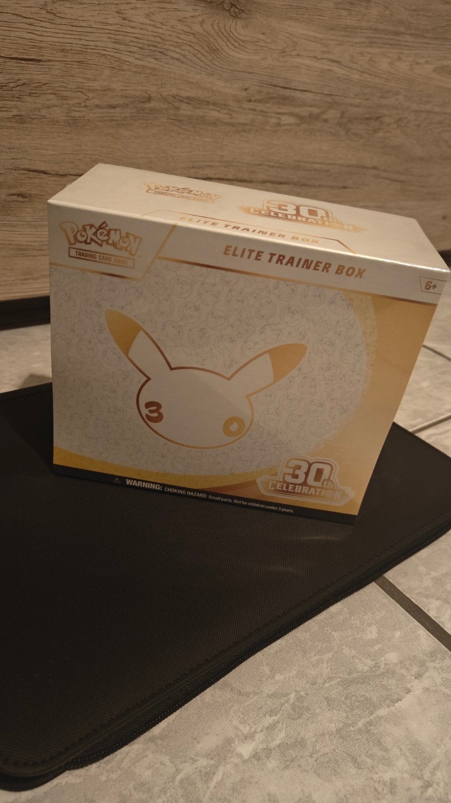 30th elite trainer box, Games en Spelcomputers, Ophalen, Nieuw