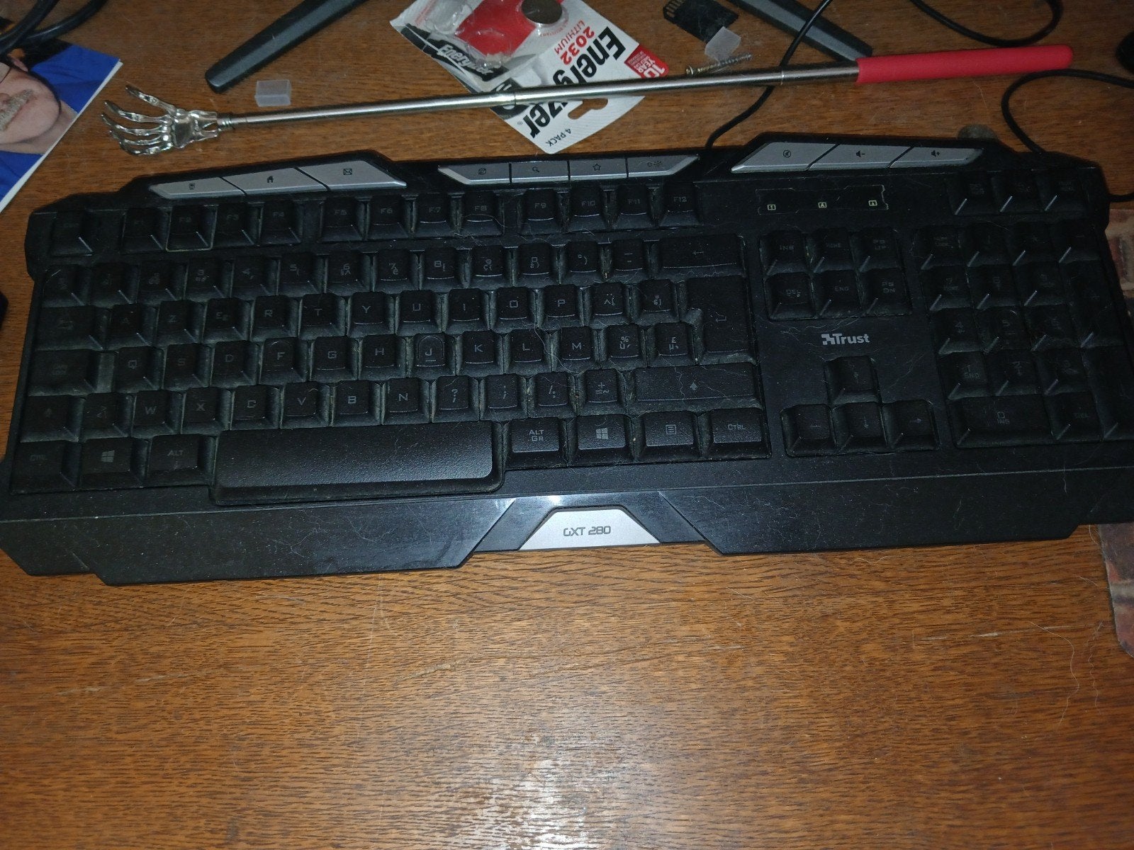 trust gxt280 toetsenbord, Ophalen, Azerty, Zo goed als nieuw, Verlichte toetsen