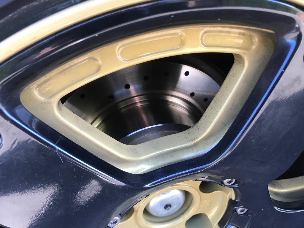 Dikke en goede VW Kever Aubergine met airride, foto 3