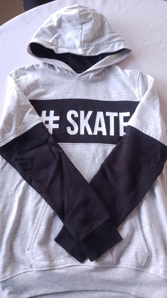 Skate kledij voor jongen 10 jaar, Ophalen, Gebruikt