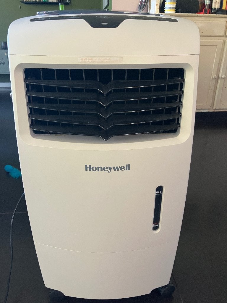 Ventilator op water/ijs, Elektronische apparatuur, Ventilatoren, Ophalen, Zo goed als nieuw, Vloerventilator
