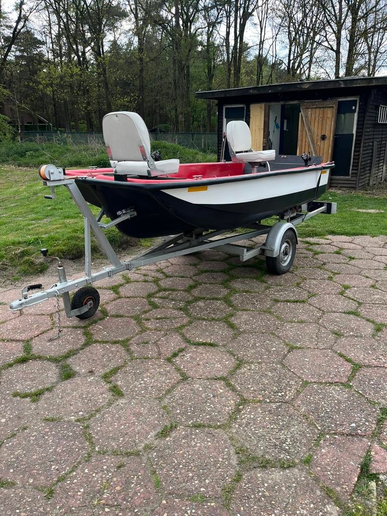 Vissers bootje, Watersport en Boten, Vis- en Consoleboten, Ophalen, Gebruikt