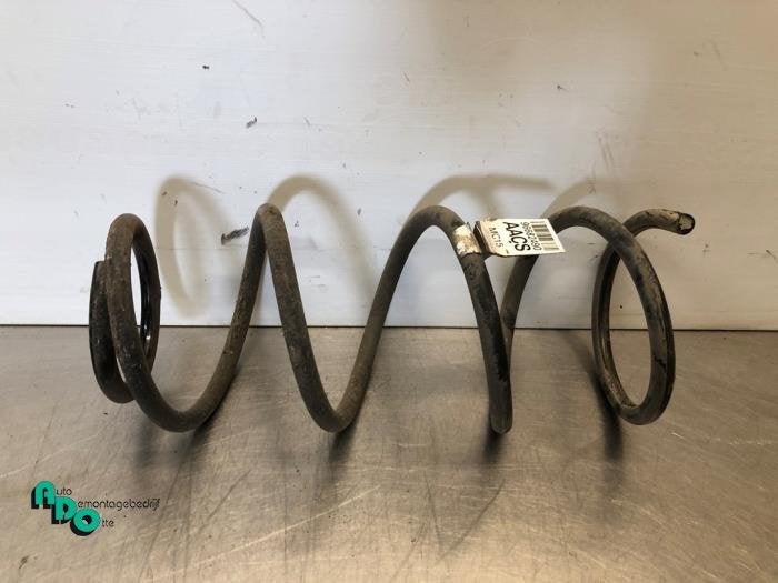 Schroefveer achter van een Chevrolet Spark (Spark 09-), Auto-onderdelen, Gebruikt, -, Ophalen of Verzenden, -