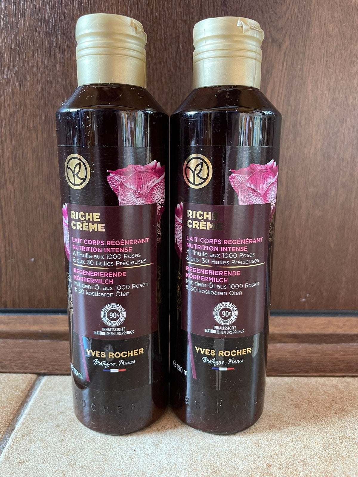 Set van 2 jaar Riche Crème Regenerating  bodylotions, Handtassen en Accessoires, Uiterlijk | Lichaamsverzorging, Ophalen of Verzenden