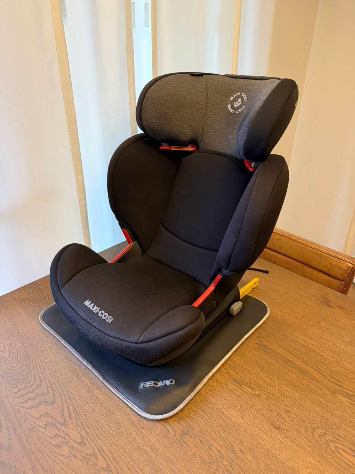 Chaise pour enfant Maxi Cosi Rodifix Airprotect,e auto, 15 à 36 kg, Enlèvement, Dossier réglable, Maxi-Cosi