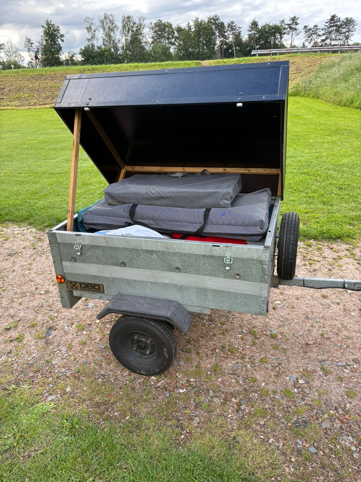 6 pers tent met vol uitrusting, Ophalen, Zo goed als nieuw