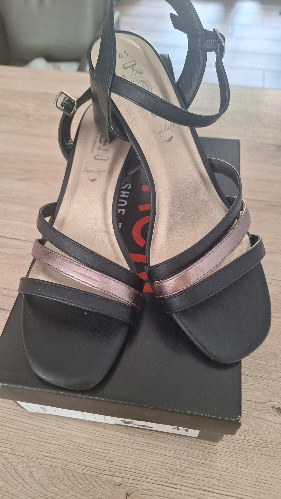 Sandalen zwart KEN 41 maat., Ophalen of Verzenden, Zwart