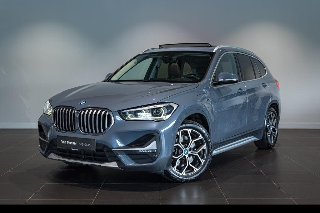 BMW X1 xDrive25e (automatique), X1, Argent ou Gris, Achat, Entreprise