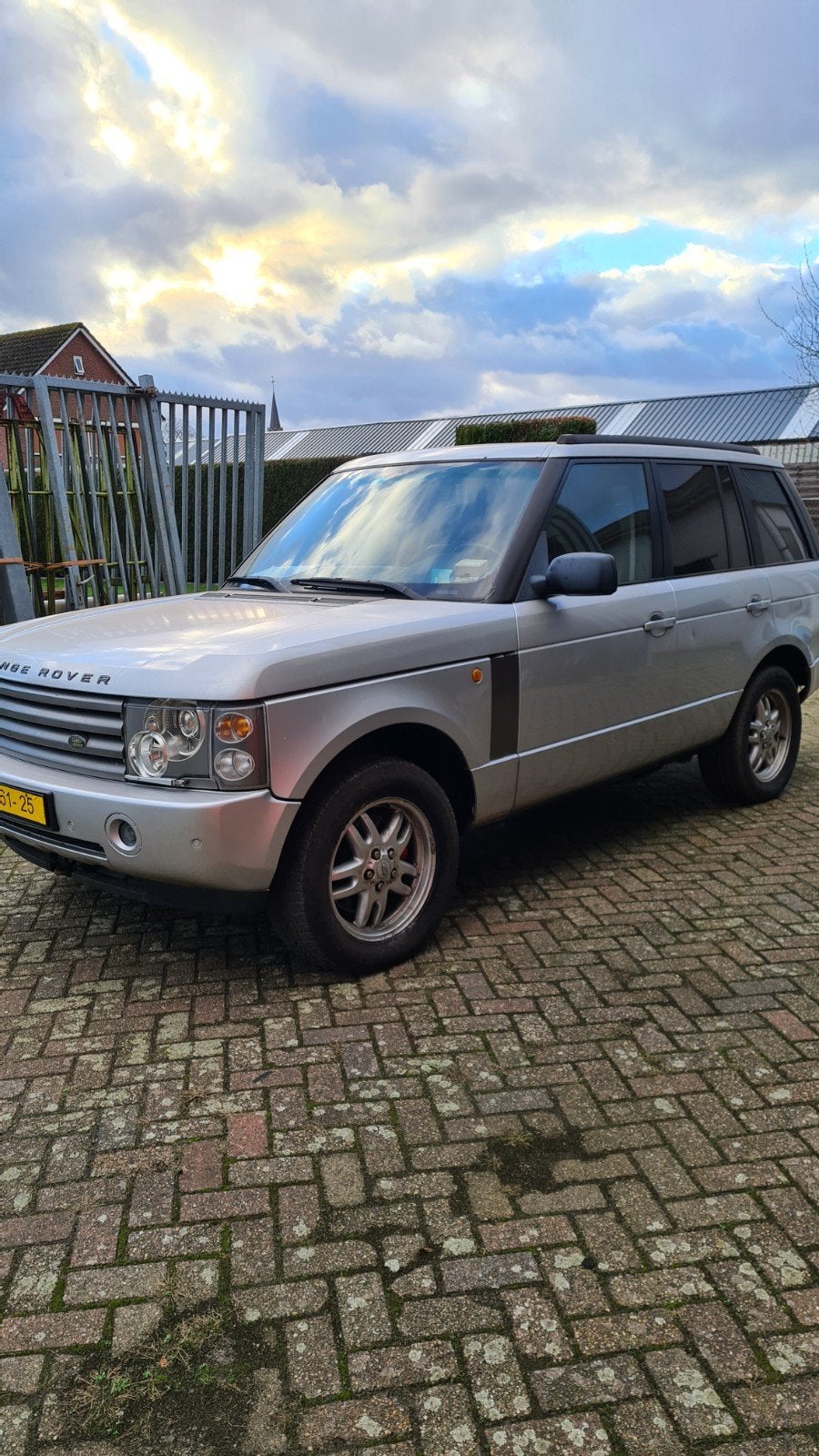 Range Rover Be kenteken L322 TD6 Automaat – 2002 – 225.000 k, Autos, Cuir, Argent ou Gris, Achat, Noir