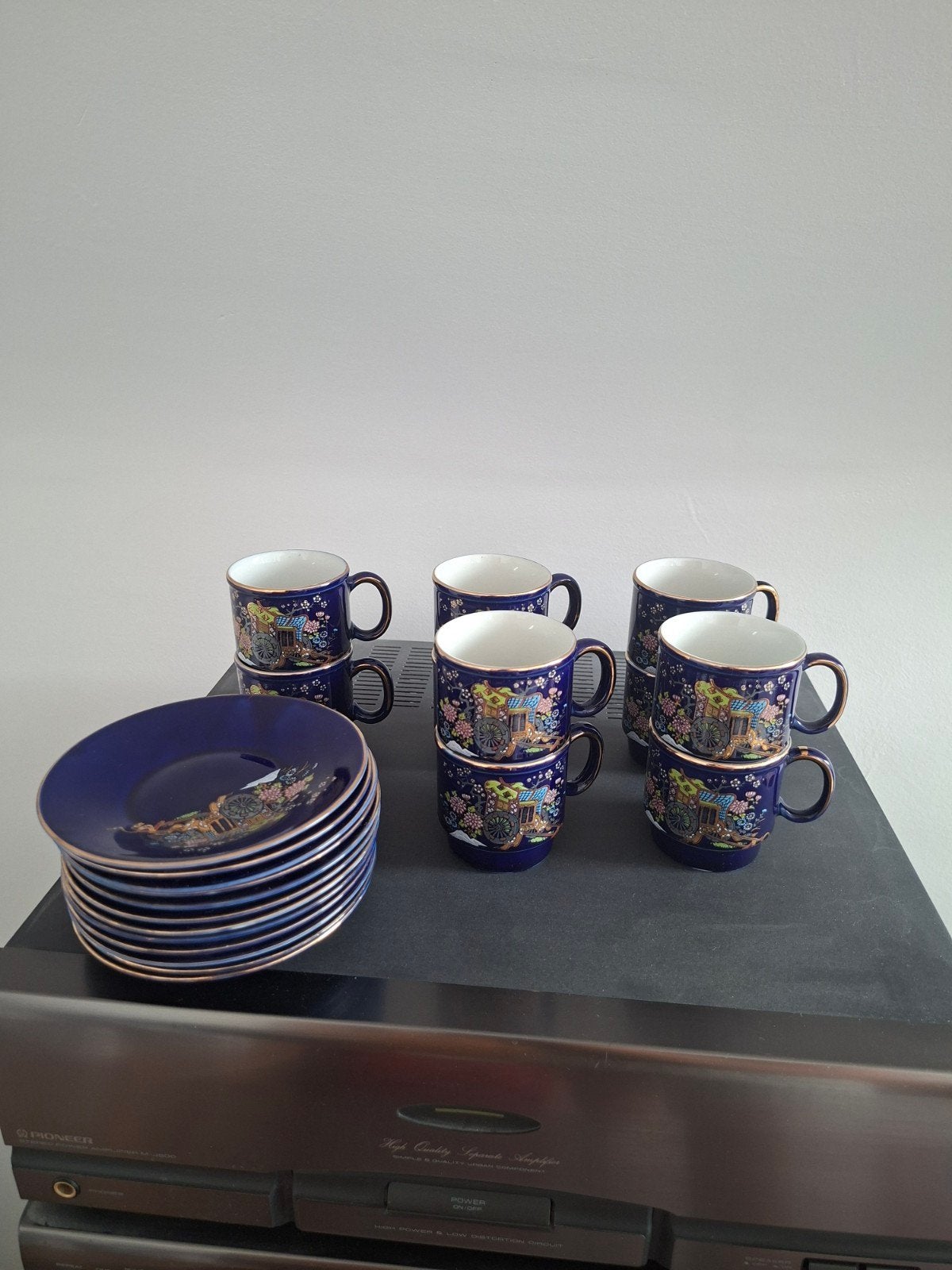 Antiek Chinees porselein servies, Ophalen