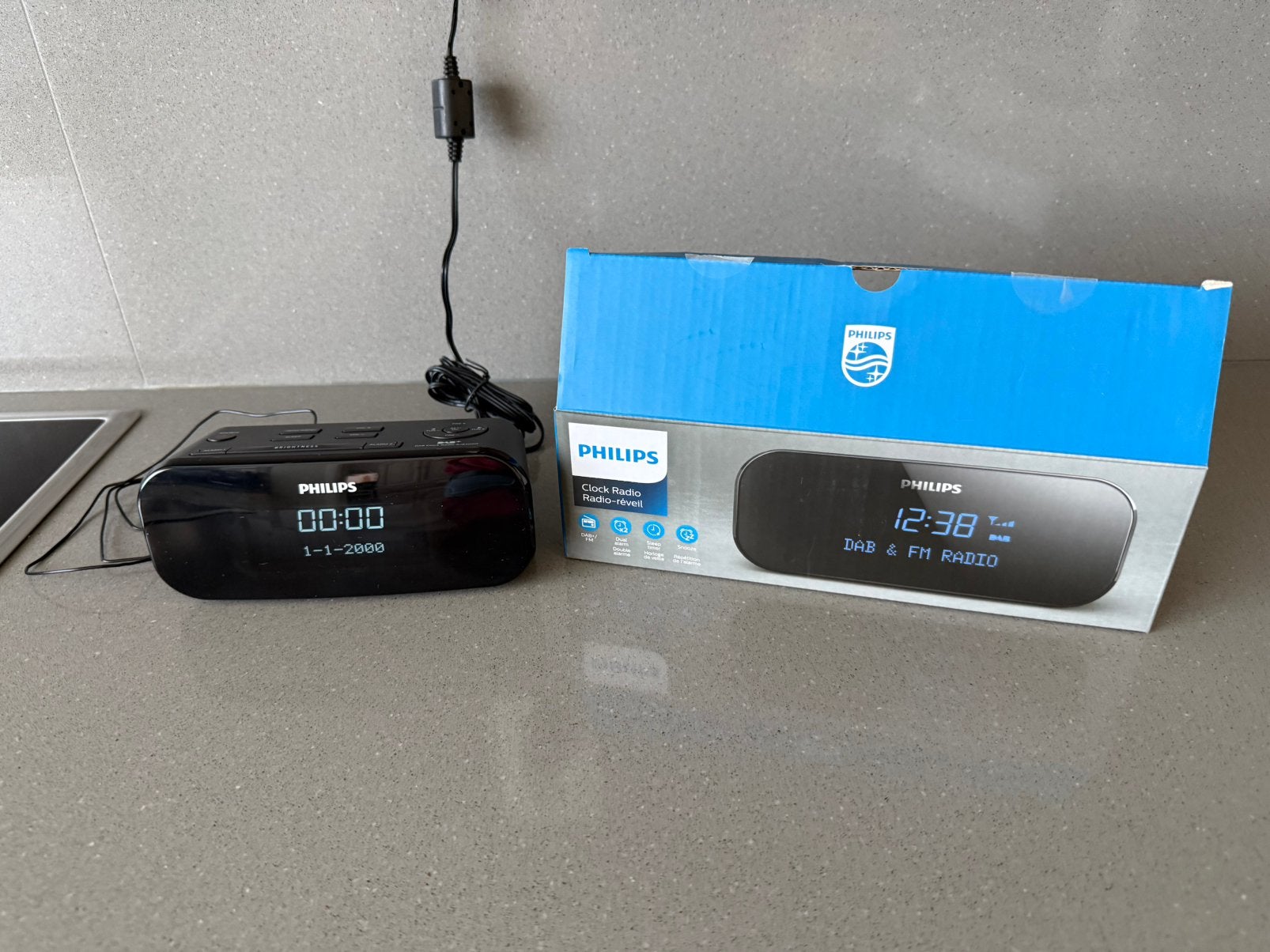 DAB+ Philips Wekkerradio AJB3000/12, Electroménager, Réveils, Comme neuf, Enlèvement ou Envoi