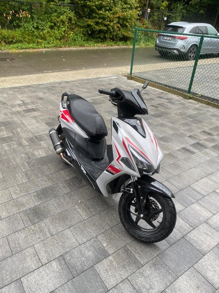 gts sirocco, Vélos & Vélomoteurs, Scooters | Yamaha, Neuf, Autres modèles, Enlèvement, Classe A (25 km/h)