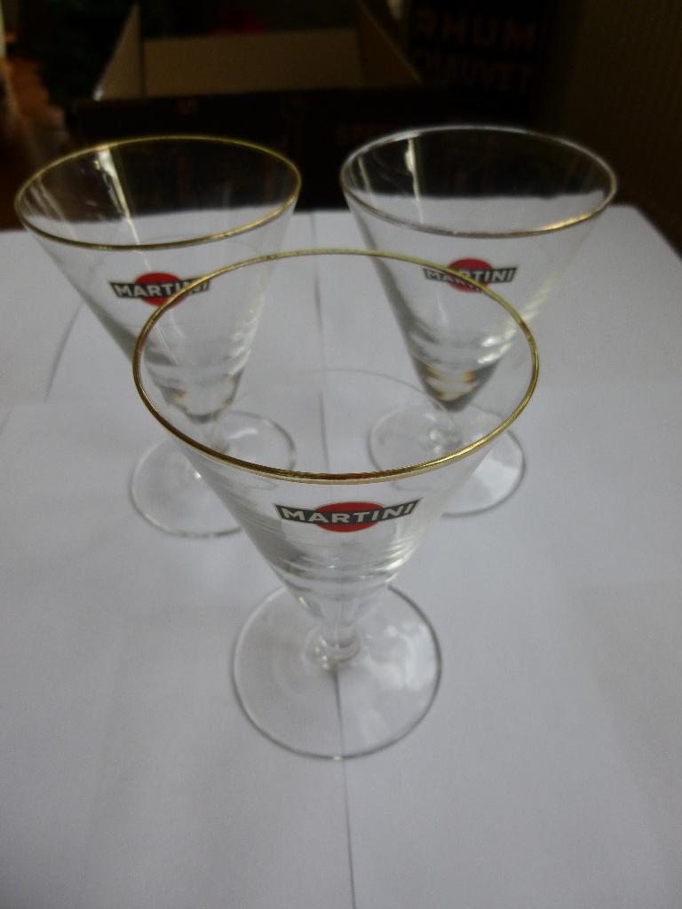14X VERSCHILLENDE MARTINI GLAZEN, Enlèvement ou Envoi, Utilisé, Ustensile