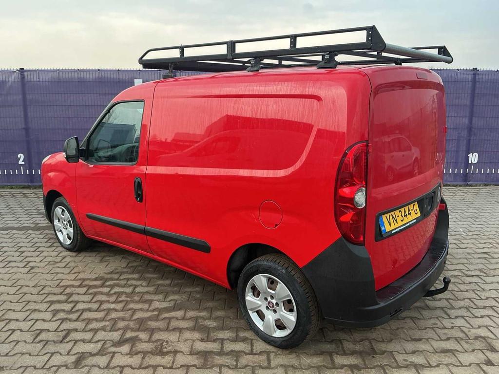 2015 - Fiat - Doblò Cargo - 1.3 M-Jet Actual, Autos, Camionnettes & Utilitaires, Euro 5, Achat, Entreprise, Diesel