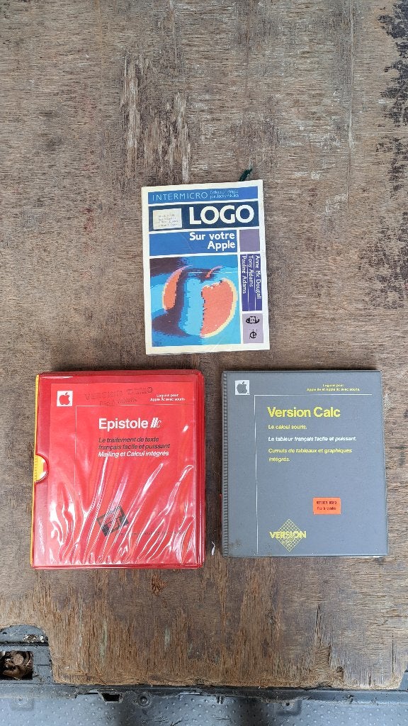 Set van 2 softwareprogramma's en een boek Apple/Steve Jobs, Computers en Software, Apple Macbooks, Ophalen