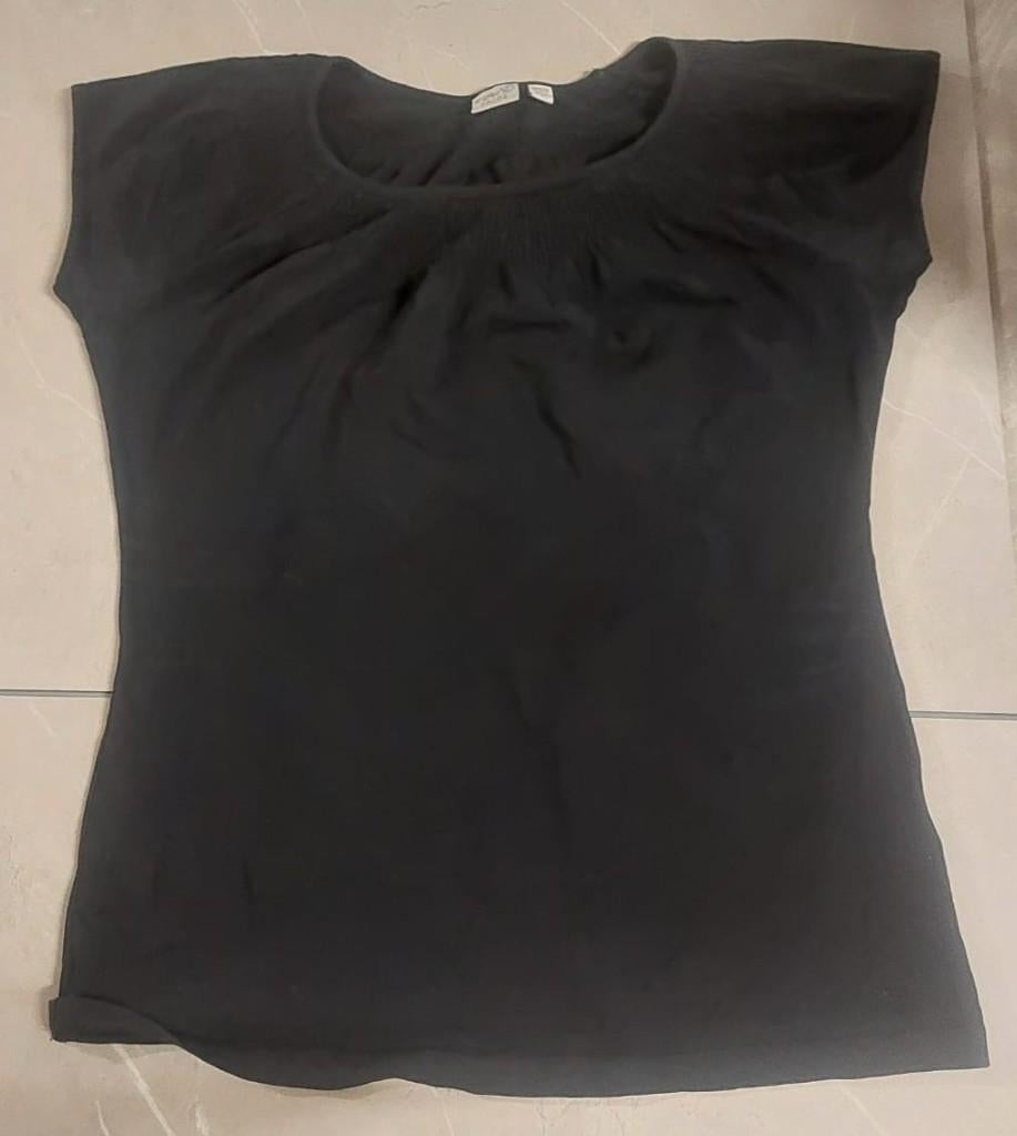 T-shirt Esprit L, Kleding | Dames, T-shirts, Zwart, Maat 42/44 (L), Ophalen of Verzenden, Zo goed als nieuw