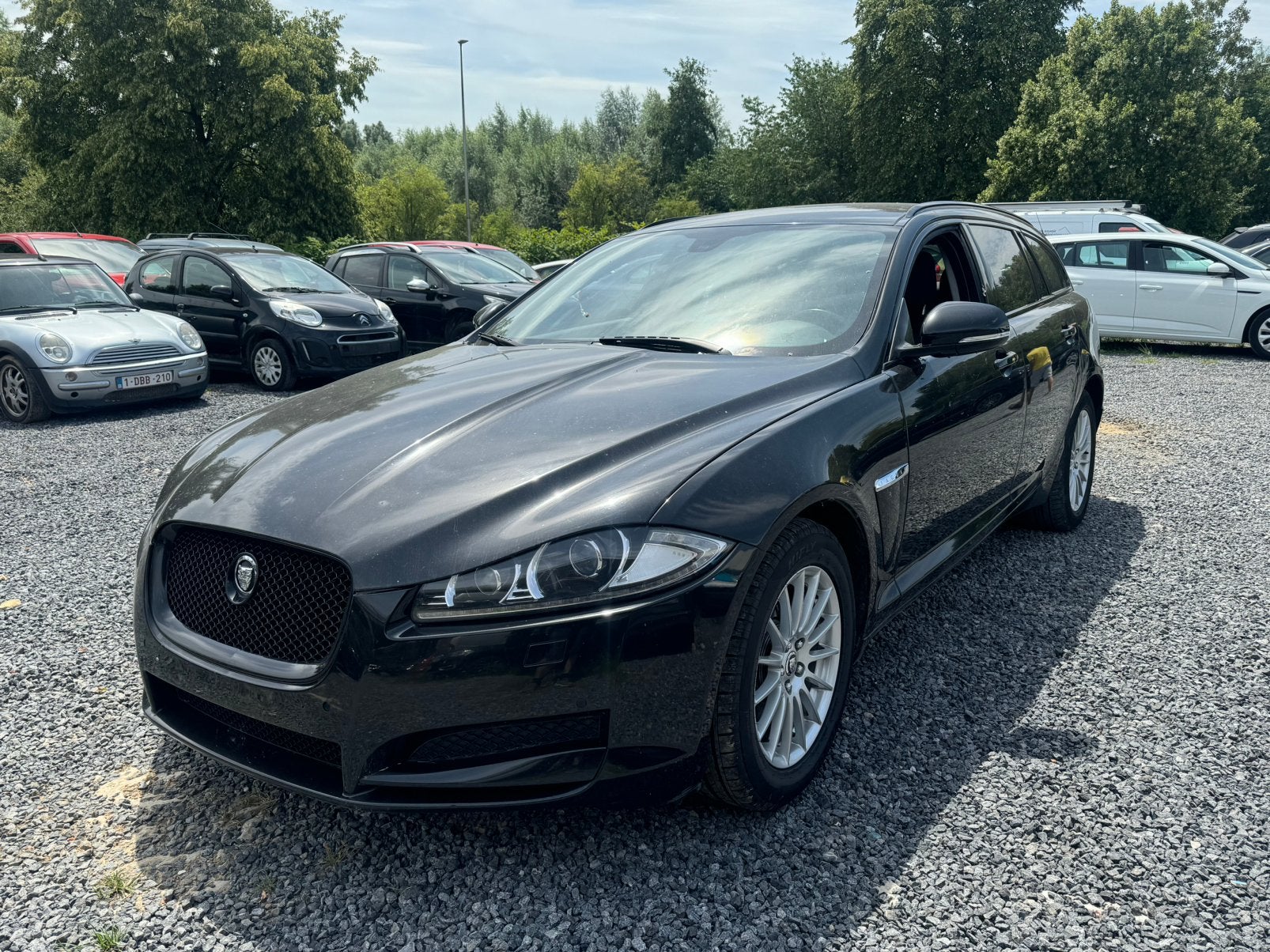 JAGUAR XF SPORTBRAKE, Cuir, Euro 5, Achat, https://public.car-pass.be/vhr/9f8dc03e-f00e-460f-b187-64935b08d043