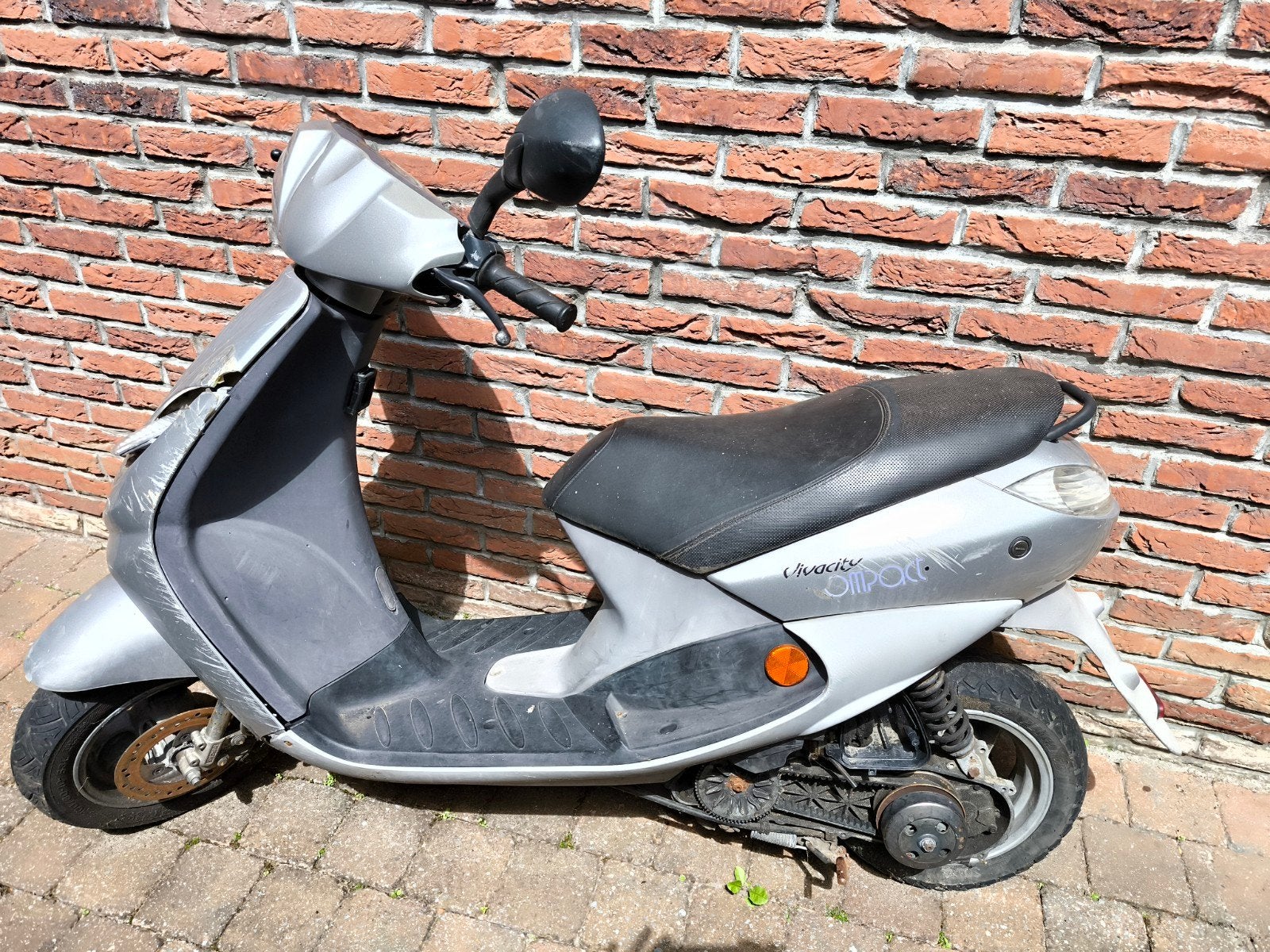 Peugeot Vivacity 25 Compact ENTIER pour pièces, Ophalen, Vivacity