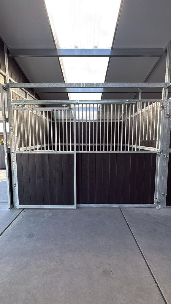 Voorwand Draaibaar | 5 stuks | 3.5 meter | zeer nette staat, Dieren en Toebehoren, Stalling en Weidegang, Opfok, Stalling, Weidegang