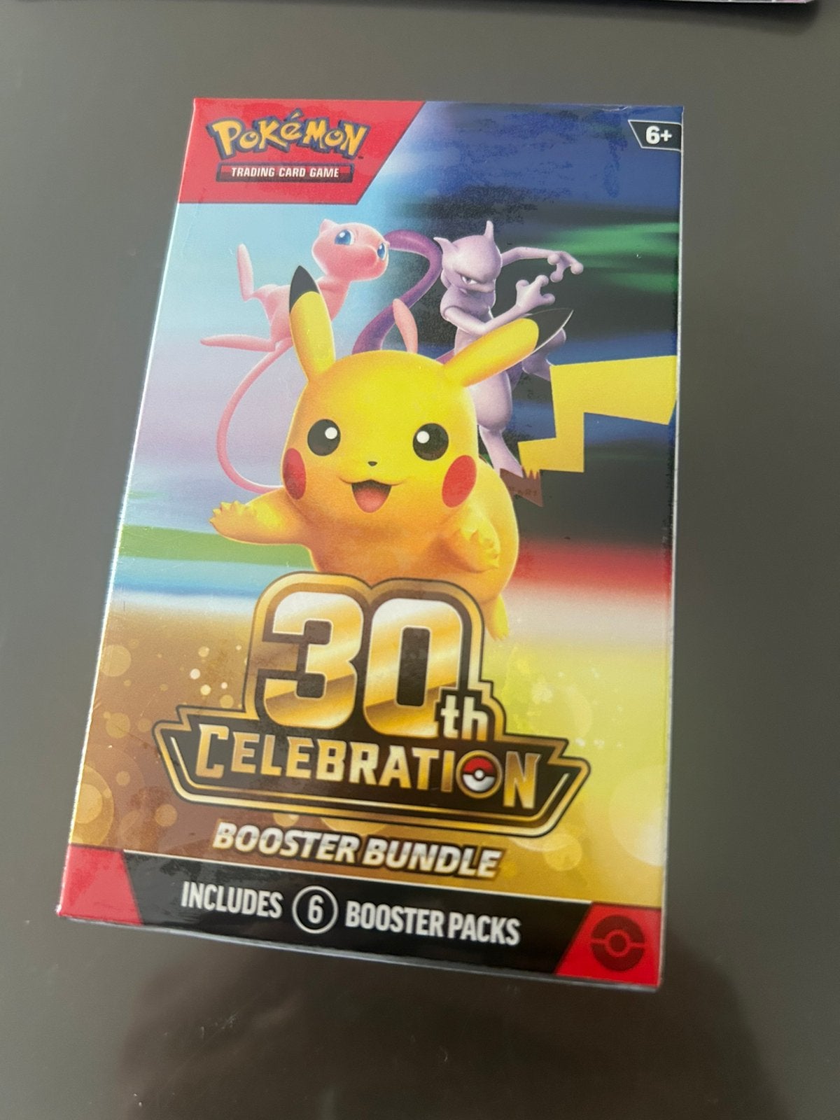 30th celebration booster bundle sealed, Ophalen, Nieuw