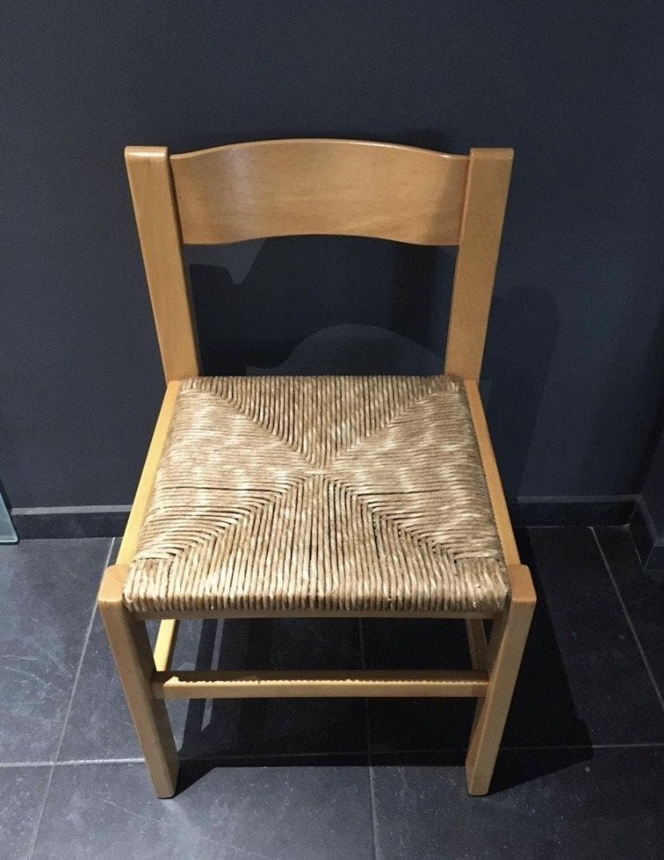 4 belles chaises en bois, Maison & Meubles, Enlèvement, Utilisé, Bois