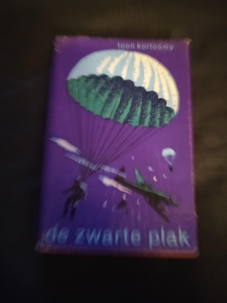 De zwarte plak, Boeken, Ophalen of Verzenden
