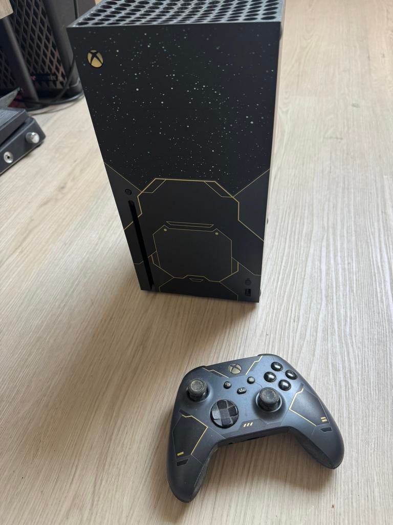 Xbox Series X Halo Infinite (limited edition), Consoles de jeu & Jeux vidéo, Enlèvement ou Envoi, Comme neuf, Xbox Series X