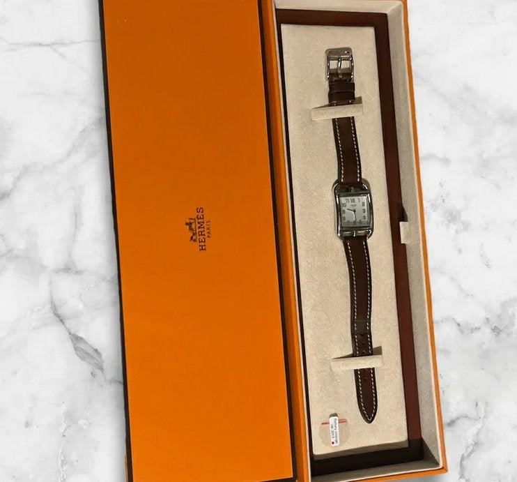 Montre Hermès, Bijoux, Sacs & Beauté, Montres | Femmes, Montre-bracelet, Autres marques, Cuir, Comme neuf