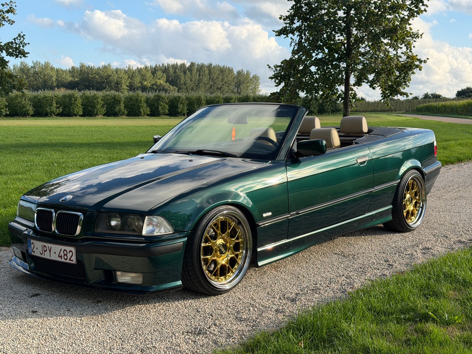 BMW E36 320I Cabrio INDIVIDUAL, Autos, Achat, Particulier, Sièges chauffants