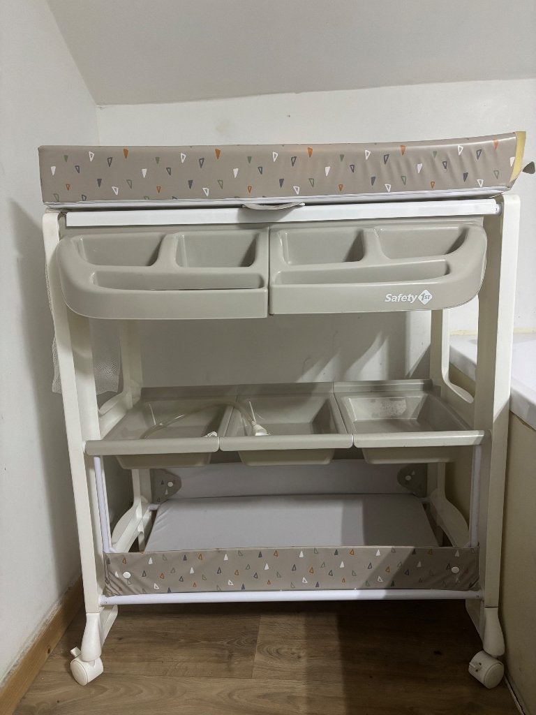 Table à langer, Enfants & Bébés, Enlèvement, Utilisé, Baignoire