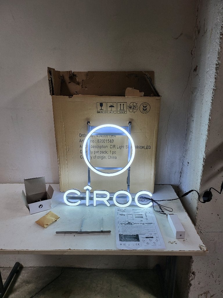 CIROC VODKA VERLICHT LED-Display voor man cave,Pub,Bar Nieuw, Verzamelen, Ophalen of Verzenden, Nieuw, Lichtbak of (neon) lamp