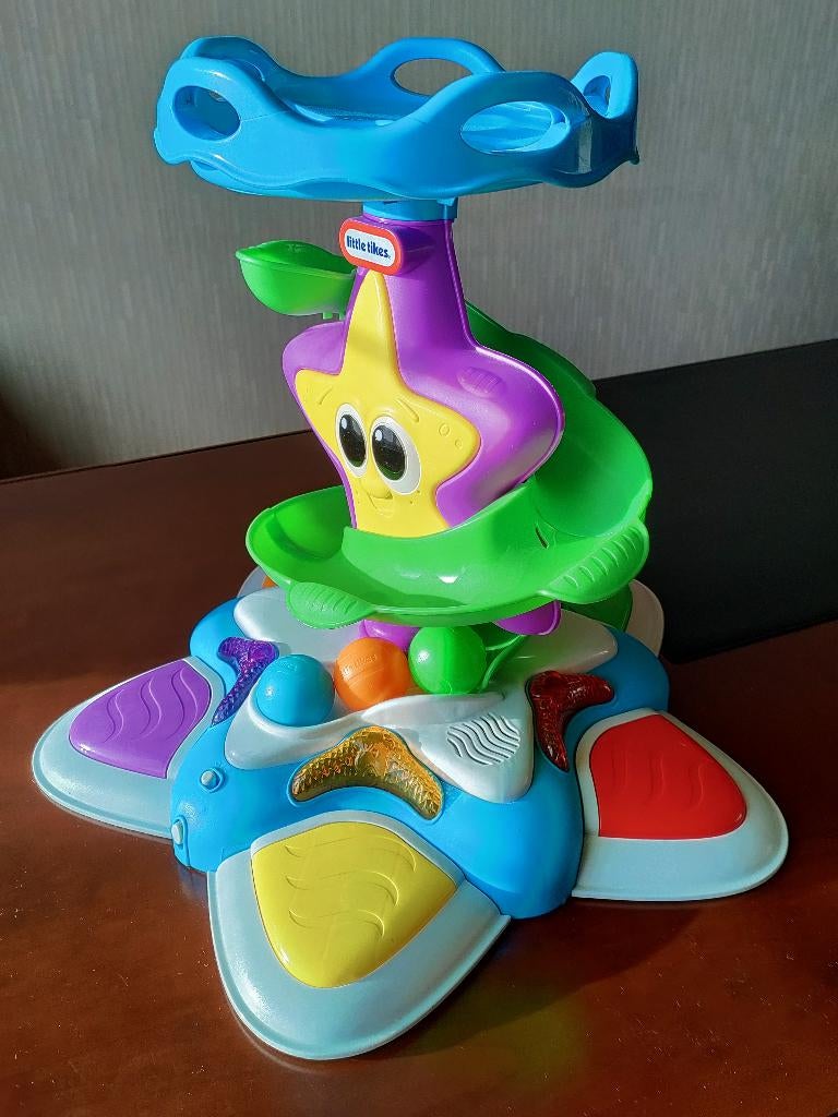 Little Tikes activiteitentafel met ballen, Kinderen en Baby's, Speelgoed | Babyspeelgoed, Zo goed als nieuw, Overige typen, Met licht