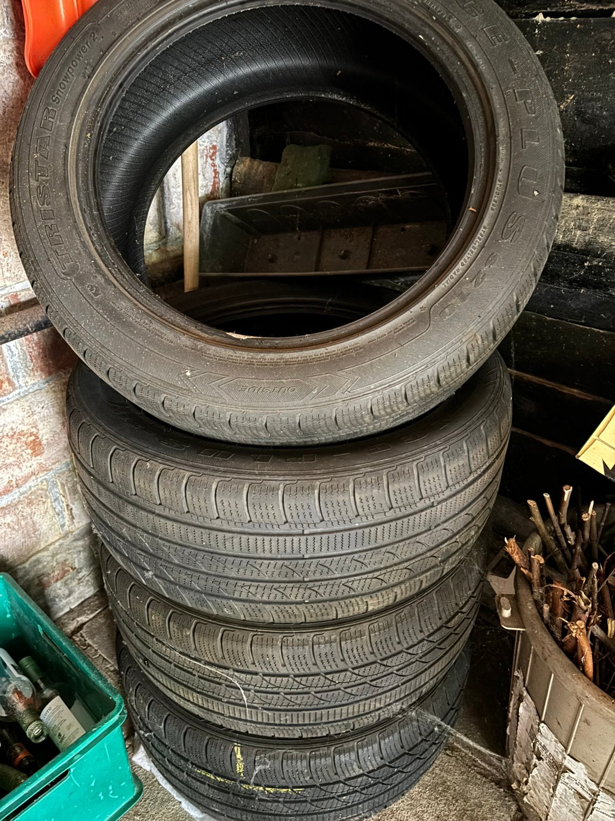 4 Winterbanden 235/50 R18, Pneus hiver, Enlèvement ou Envoi, Véhicule de tourisme, Pneu(s)