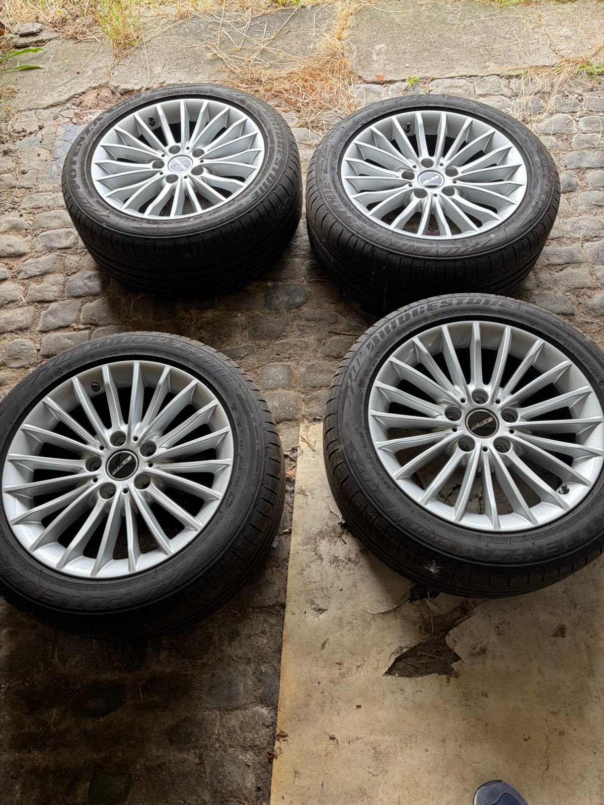 Jantes BMW serie 3 + bridgestone 225/50/17, Autos : Pièces & Accessoires, Enlèvement, Pneu(s)