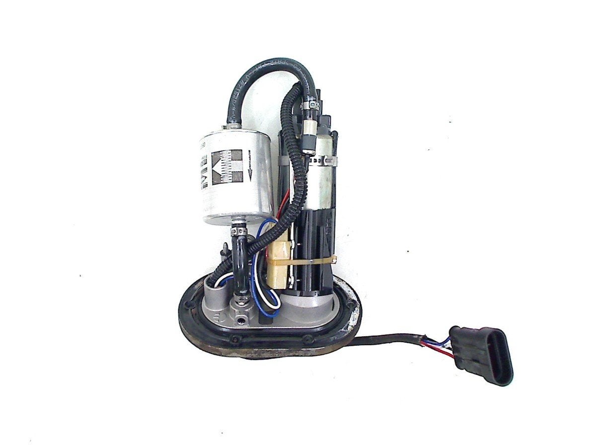 POMPE CARBURANT C Aprilia Dorsoduro 750 2008-2010 (SMV750), Motos, Dhr. S. di Majo, Utilisé, Info@cama-motorparts.nl, P.J. Troelstraweg 8 8
3144 CX  MAASSLUIS, NL