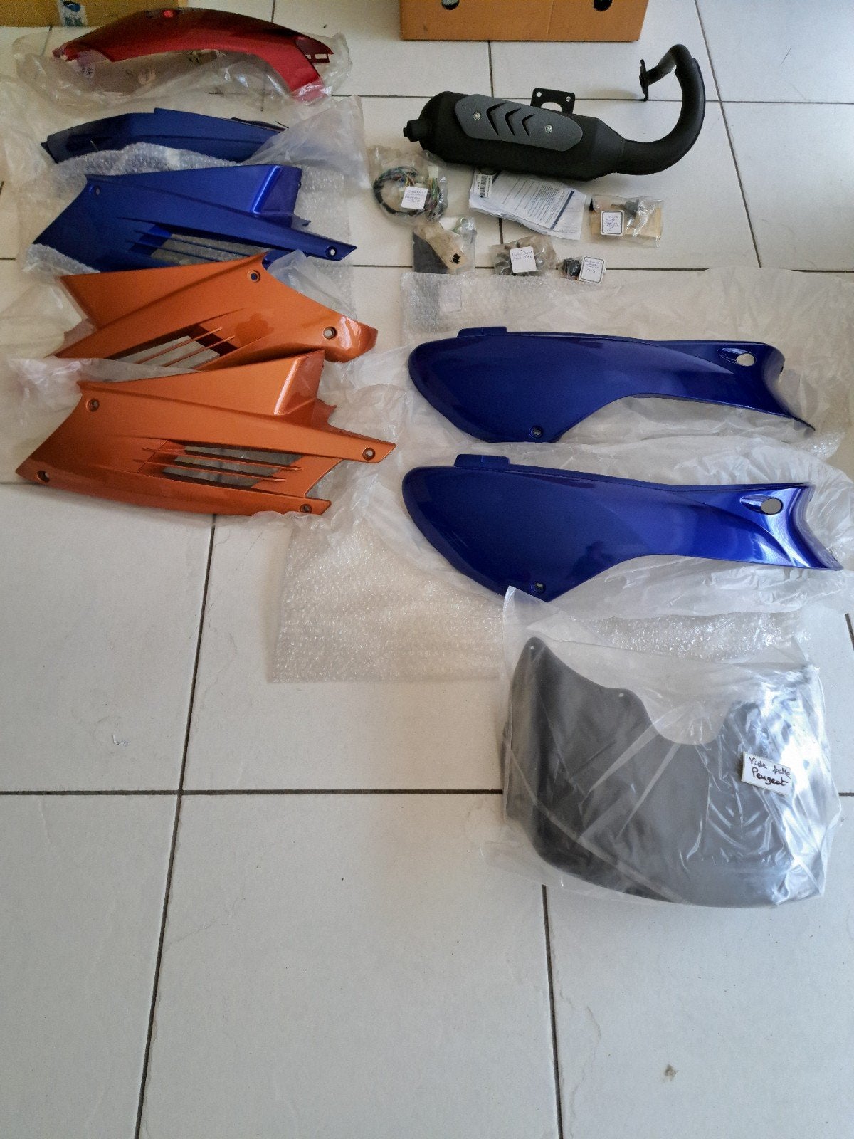 Lot de pièces scooter Peugeot speedfigt 2 et TKR, Enlèvement, Peugeot