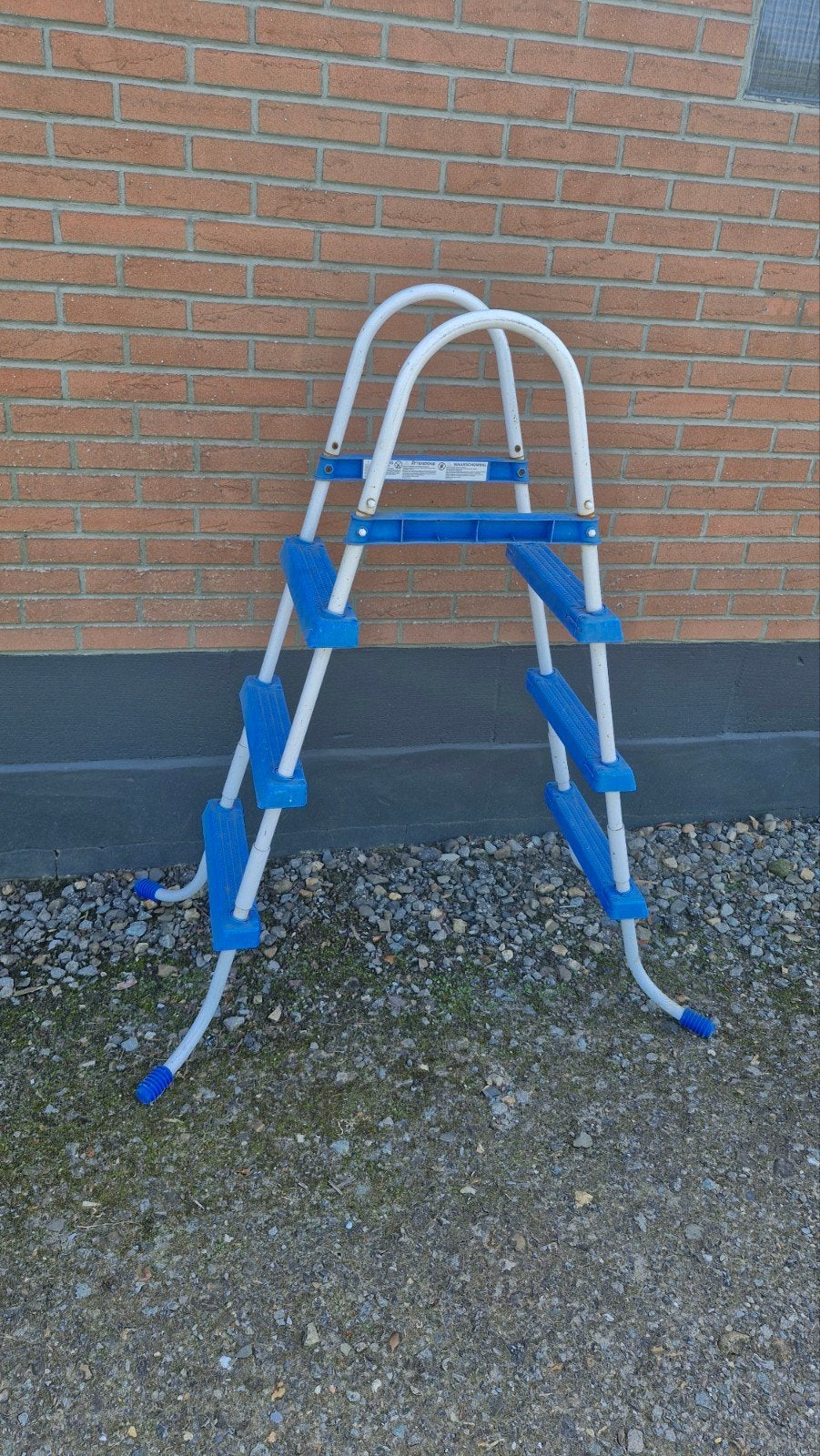 Gratis zwembadladder, Ophalen