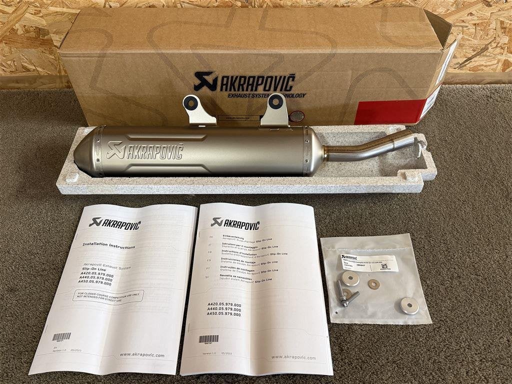 Akrapovic uitlaat KTM 250 300 SX EXC XC-W TC TE EC MC 24-27, Verzenden, Nieuw