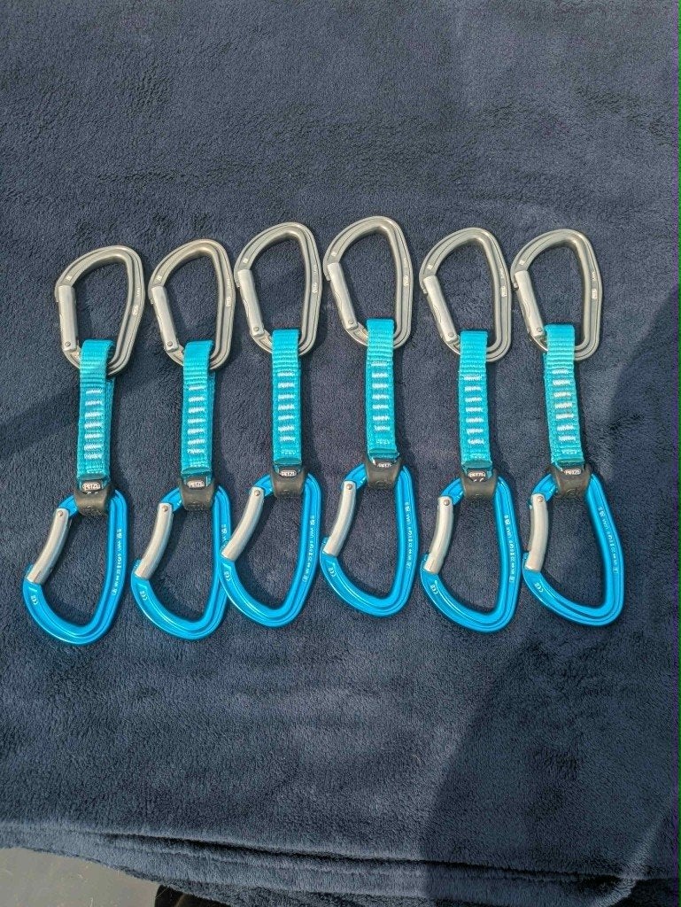 6x setje Petzl Djinn Axess, Ophalen of Verzenden, Gebruikt, Klimsport-accessoire