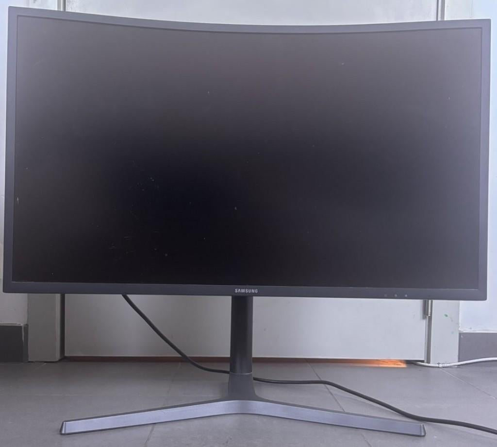 Samsung 32” Curved QHD Gaming Monitor, 101 t/m 150 Hz, VA, Minder dan 1 ms, Samsung