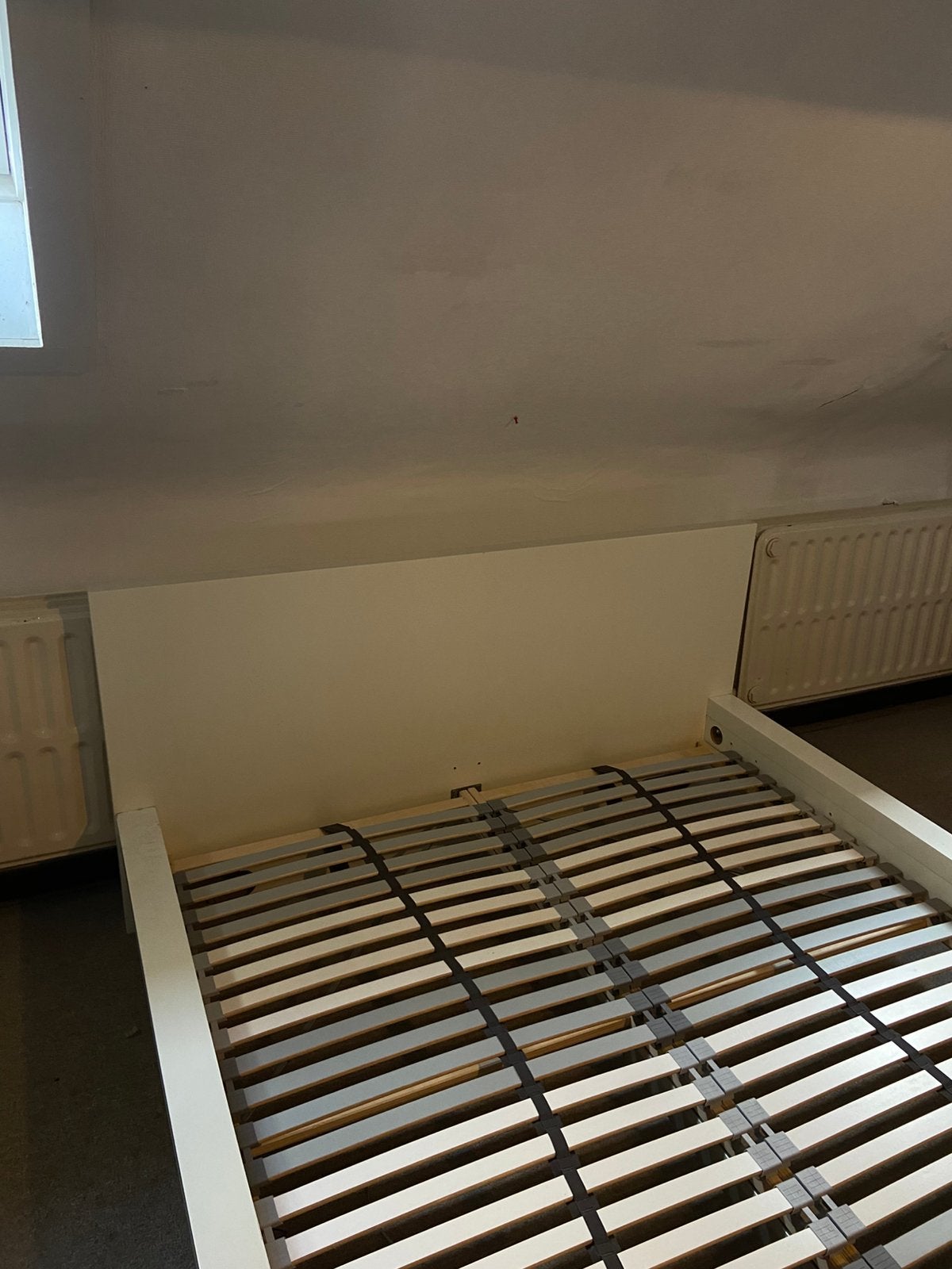 Bed ikea Malm. Gratis matras., Huis en Inrichting, Ophalen, Gebruikt, 140 cm, Wit
