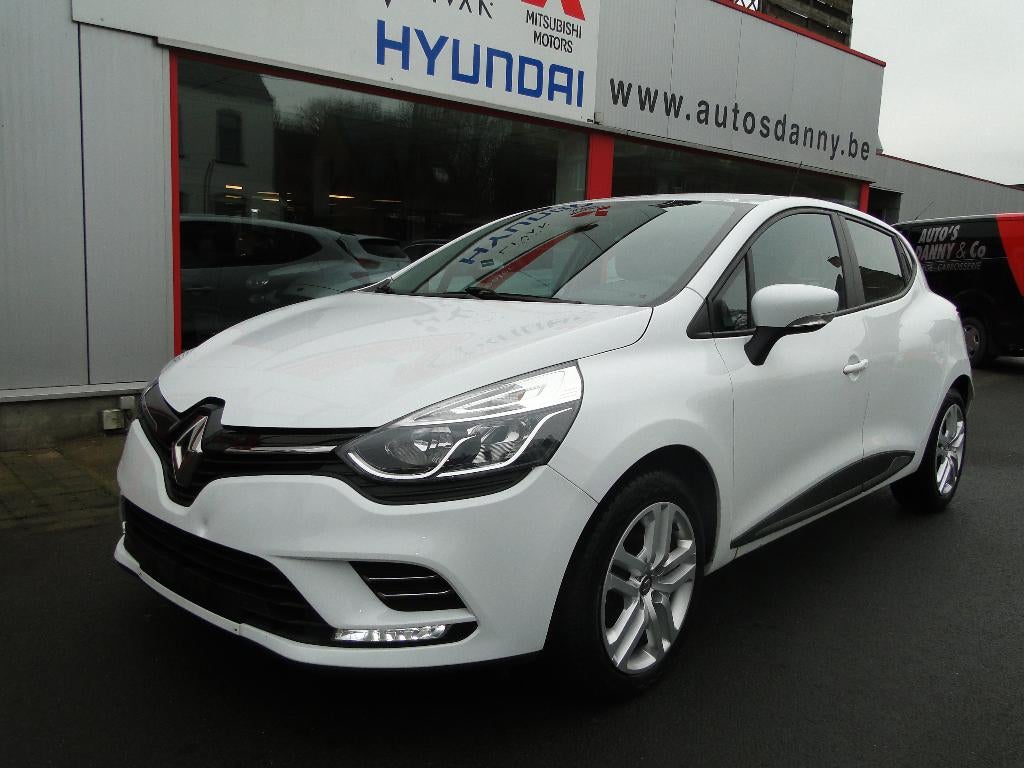 RENAULT CLIO NAVI CRUISE CONTROL, Auto's, Voorwielaandrijving, 898 cc, Stof, Wit