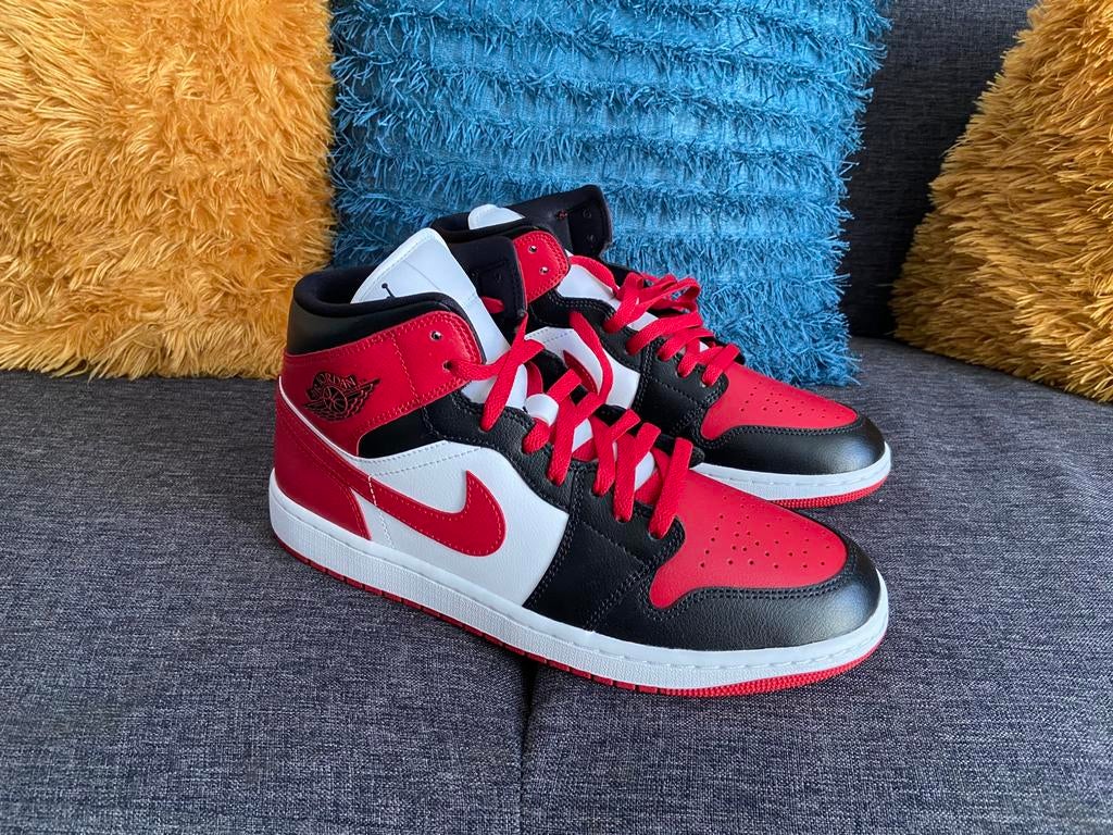 Nike air jordan 1 mid taille 44, Vêtements | Hommes, Chaussures, Neuf, Enlèvement ou Envoi, Autres couleurs, Baskets