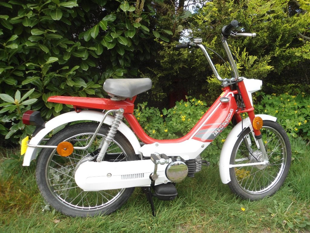 Honda camino : klasse A met gelijkvormigheidsattest, Fietsen en Brommers, Ophalen, Overige modellen, Klasse A (25 km/u), Zo goed als nieuw